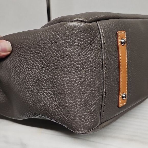 DOONEY & BOURKE LEATHER SHOULDER BAG BFPM-04-046 - Picture 8 of 10